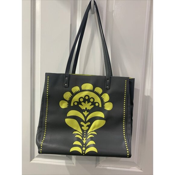 Vera Bradley Handbags - Vera Bradley Tote Bag Purse Vinyl Laser Cut "Flower Shower" Gray & Yellow